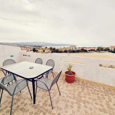 Apartments Nada Krk Town Esterno foto